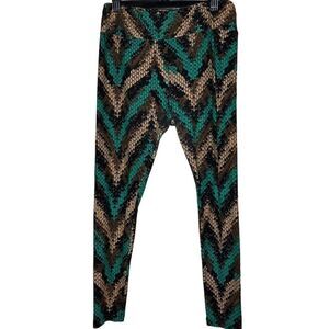 LuLaRoe Chevron Pattern Leggings Tall & Curvy  Plus Size Women's Casual